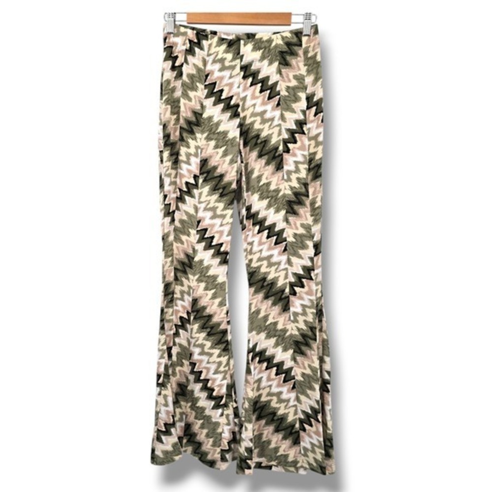 New Cato Flared Pants Womens Size XS Zigzag Print Elastic Waist Flare Leg‎